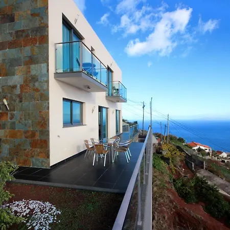 Vista By Hr Madeira